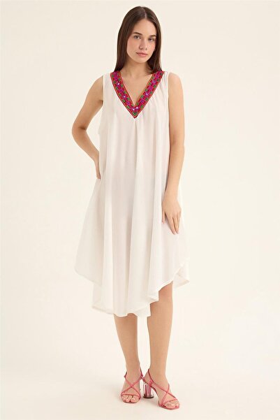 HomeStore Πολύχρωμο Κεντημένο Φόρεμα