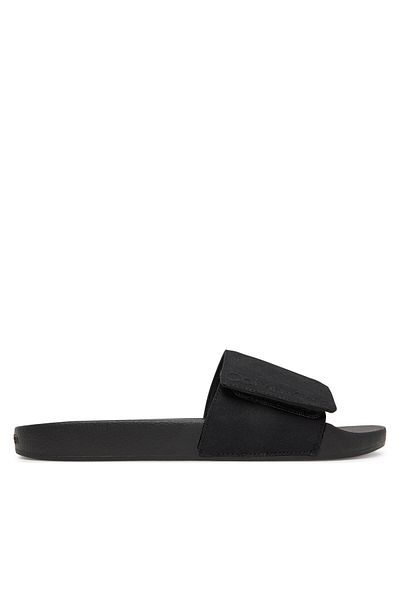 Calvin Klein شبشب رجالي مريح ومسطح أسود مع إغلاق لاصق HM0HM01749-BEH