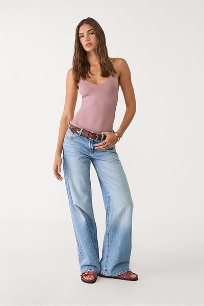 Stradivarius Basic strap body