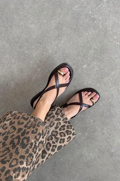 STRASWANS Puket Women's Flip Flops Leather Sandals Brown