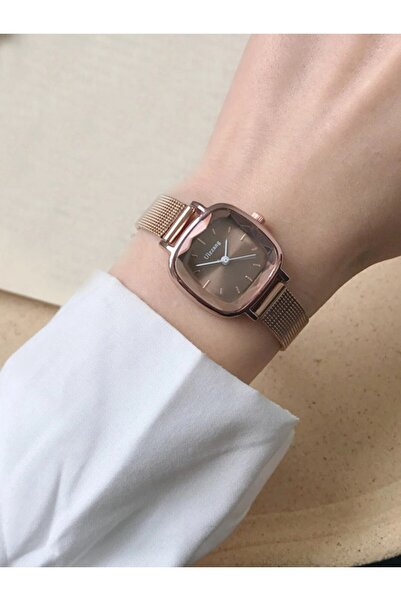 Choice ساعة نسائية أنيقة بمينا صغير وحزام شبكي من الكوارتز