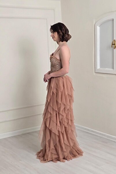 Yonca Moda Evi Gold Etekleri Fırfırlı Abiye 5200