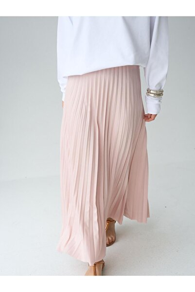 Coral Pleated Skirt Powder