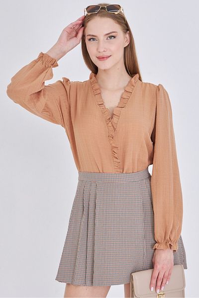 armonika Women's Camel Collar and Front Ruffle Detail Long Sleeve Blouse with Elastic Sleeves Arm-25K001030