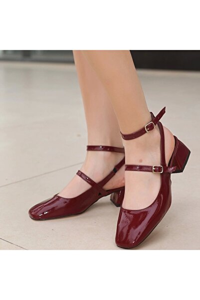 Erbilden Karmi Burgundy Patent Leather Heeled Shoes