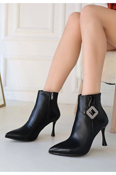 Erbilden Moose Black Leather Heeled Boots