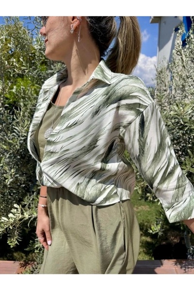 Selence Gömlek detaylı desenli kloş elbise haki