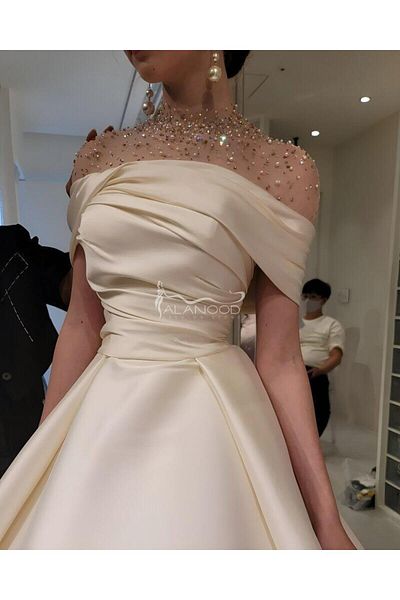 ALANOOD FASHION Elegant and luxurious pearl-studded occasion dress