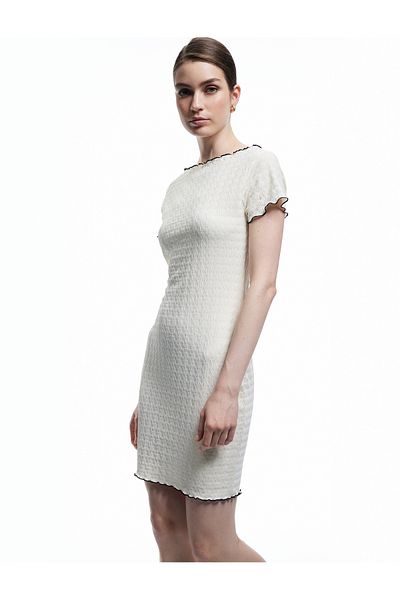 Koton Στριφτό ύφασμα με κοντό μανίκι Boat Scoop Neck Slim Fit Pencil φόρεμα