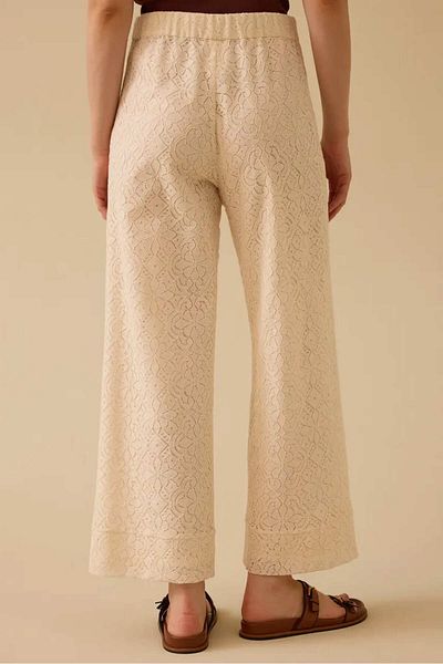 SEÇİL Women's Lace Textured Wide Leg Trousers - Cream