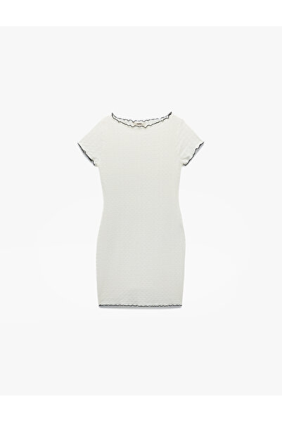 Koton Στριφτό ύφασμα με κοντό μανίκι Boat Scoop Neck Slim Fit Pencil φόρεμα