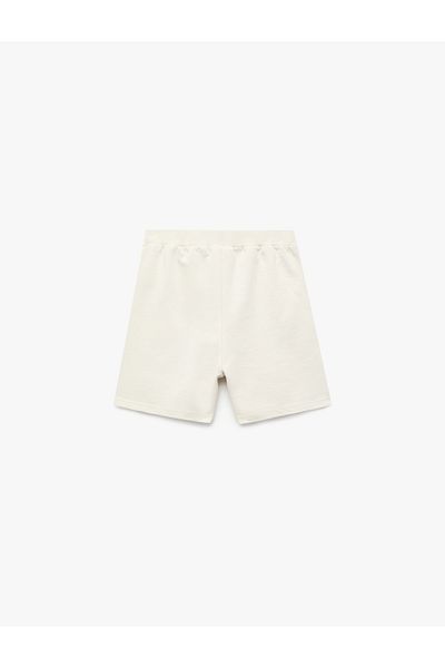 Koton Cotton Pocket Detailed Waist Lace-Up Shorts