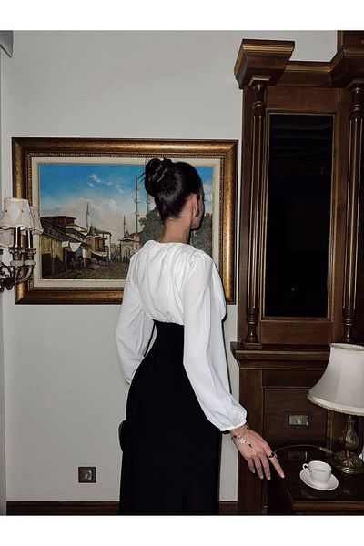 MEECY Λευκό φόρεμα με κορδόνι