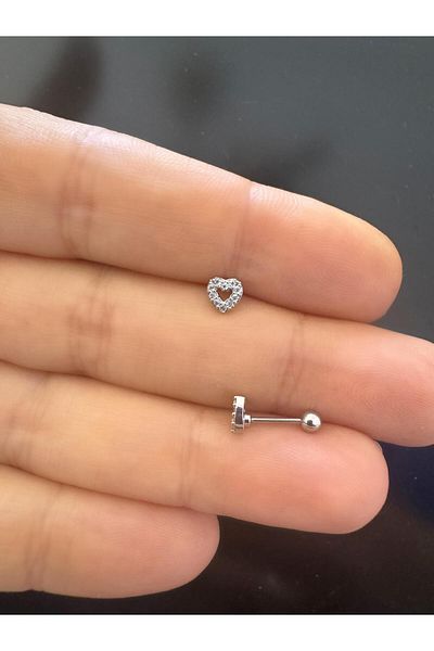 Arescollection 1Pcs Zircon Stone Minimal Heart Tragus Helix Lobe Compatible Piercing Earring