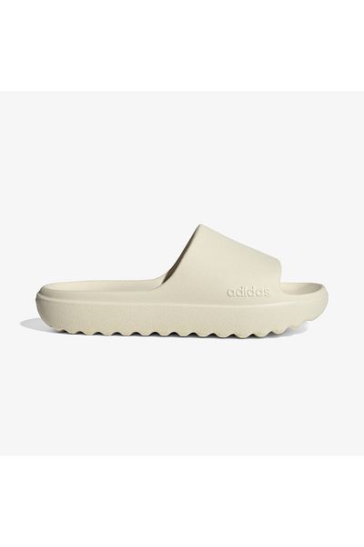 adidas شبشب Adilette Lumia باللون الأبيض للجنسين