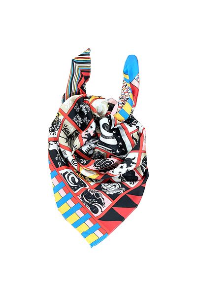 Bolder Scarf Black Figure Scarf 70*70 cm