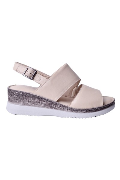 İskarpin Femi 485 Дамски кожени сандали с подплатена пета