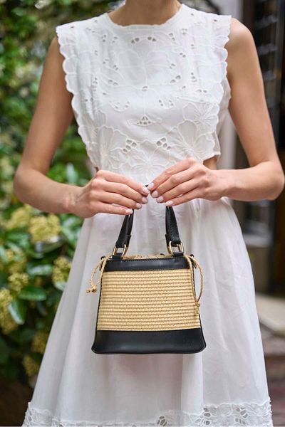 Madamra Black Straw Bucket Bag – Bohemian Style Knitted Women's Hand & Shoulder Bag Summer–Casual