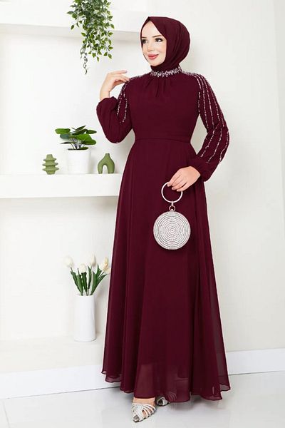 InStyle Βραδινό φόρεμα από κόκκινο σιφόν με παγιέτες στα μανίκια