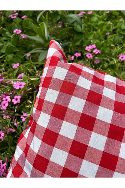 Junenext Checkered Filled Picnic Cushion 1 Piece 40 X 40cm Red