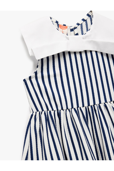 Koton Baby Collar Bavlněné vrstvené pruhované šaty bez rukávů s mašlí