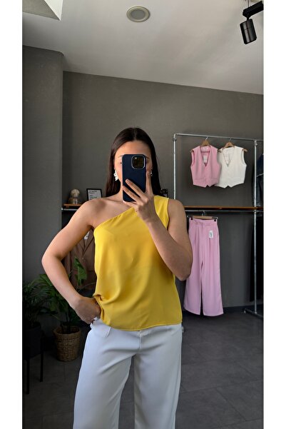 YOUR NAME Μπλούζα με ασύμμετρο γιακά με ένα μανίκι