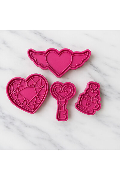 Dekor Set of 4 Special Design Cookie Molds with Hearts – Love Themed