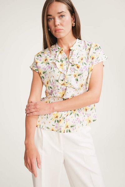DeFacto New Season Regular Fit Crew Neck Floral Pattern Short Sleeve Blouse
