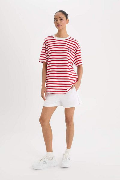 DeFacto Tricou cu mânecă scurtă pentru sport, cu mânecă scurtă, cu imprimeu în dungi, cu decolteu lat, oversize E2782ax25sm