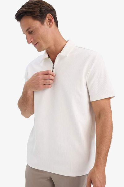 DeFacto New Season Regular Fit Half Zipper Short Sleeve Pleated White Polo T-Shirt
