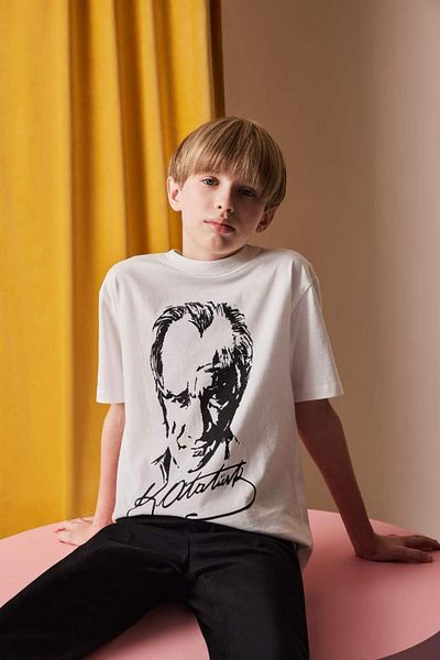 DeFacto New Season Boy's Crew Neck Ataturk Printed Short Sleeve T-Shirt