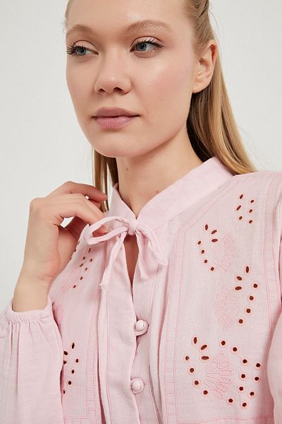 Arma Life Armalife 71661 Muslin Women's Bluz with Lace Button Detail at the Collar