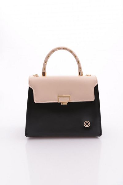 DGN 10020 Women's Bag with Metal Accessories