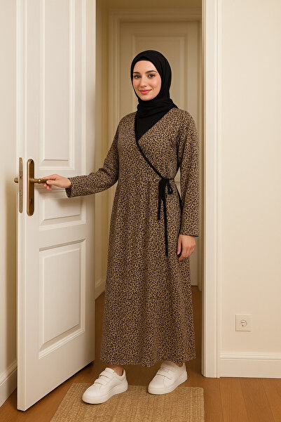 Defkay Belted Practical Cotton Dressing Gown