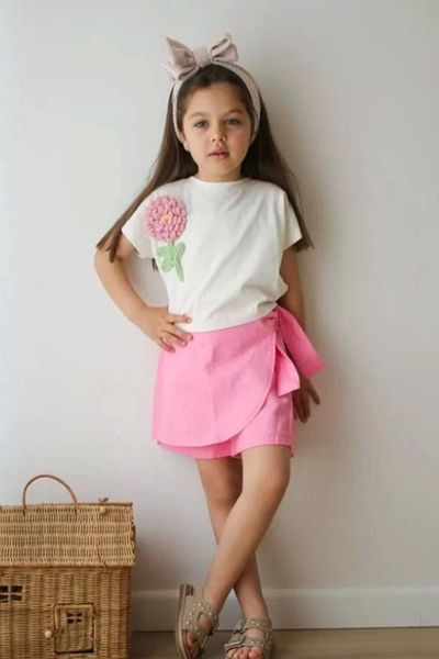Kidmark Çocuk Modası Girl's Floral Detailed Shorts Skirt Suit