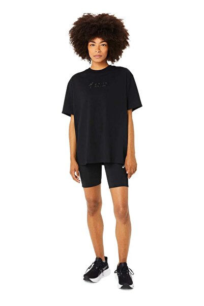 Asics 2032C843-002 ASICS LOGO TEE Siyah Kadın Yuvarlak Yaka Normal Kalıp T-Shirt