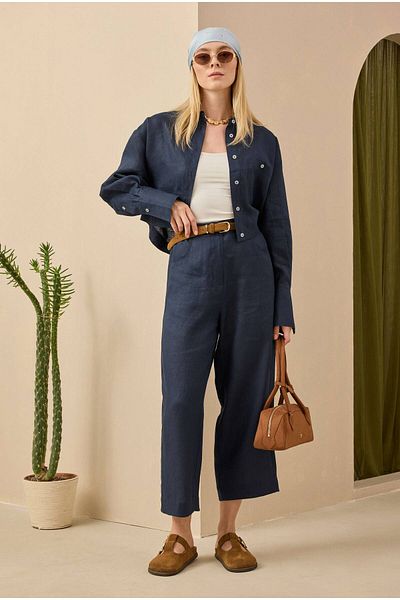 HEQA Linen Crop Shirt Night Blue