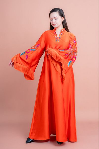 IKKXA Shimmer Detail Sleeves Embroidered Jalabiya