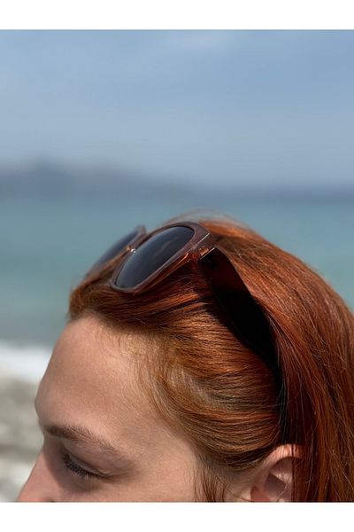 Ferrucci Stylish Women's Sunglasses with Brown Handle and Glass with Transparent Bronze Oval Frame