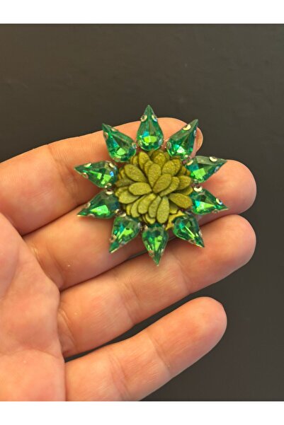 Gönülden Tasarım إكسسوار خياطة على شكل زهرة من الحجر مع علبة ملتصقة بالحديد مقاس 4 × 4 سم باللون الأخضر