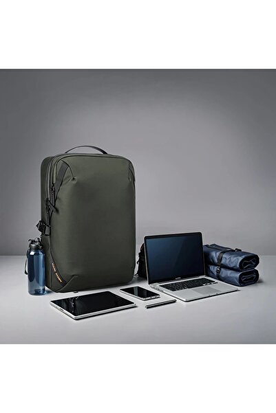 Mark Ryden Mr2493_08 Vexor 17.3 Inch Green Laptop Case