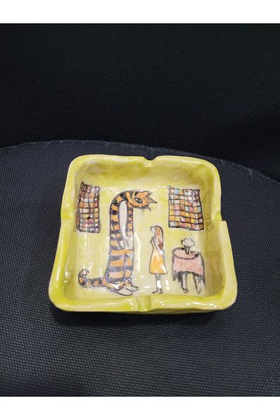 esdekor Ceramic Handmade Ashtray Ash Tray 10X10X3Cm 1 Piece