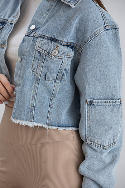 Alos Jachetă de blugi Crop pentru femei, albastră, cu buzunar cu ciucuri, cu buzunar dublu