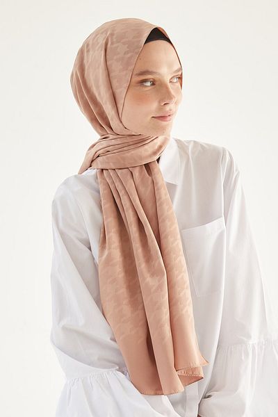 MENESSA Silky Jacquard Shawl Houndstooth Pattern Mink