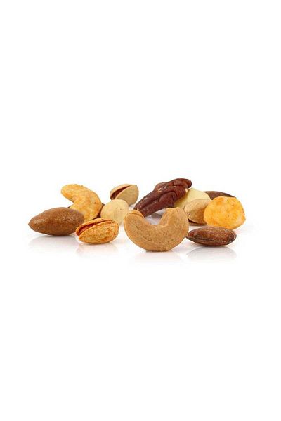 Al Rifai Hearts Mixture: A selection of pistachios, raw almonds, cashews, and authentic pecans, 500 grams