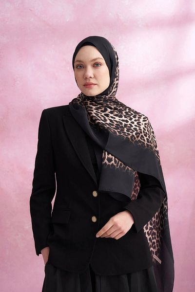 ARMANDA Leopard Voile Gradient Pattern Shawl - Black Mink