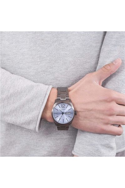 Guess Men's Watch, Guess, Vertigo W0657G1