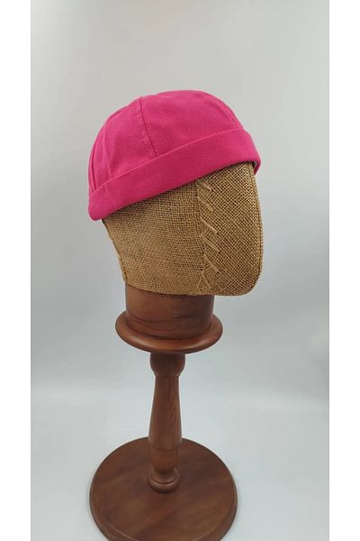 FELLMENS Fuchsia Sipers Free Cap Coni Unisex Hat