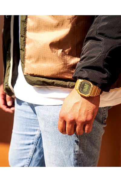 Casio Ceas Barbati, Casio G-Shock, The Origin DWE-5600HG-1ER, Set cu 2 bratari si carcase suplimentare