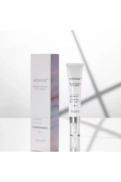 Oriflame Cremă de ochi iluminatoare Novage+ – reduce petele, cearcănele și pungile sub ochi.
